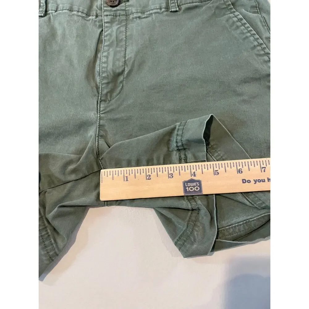 Gap Size 8 Olive Green Chino Shorts 5” Inseam